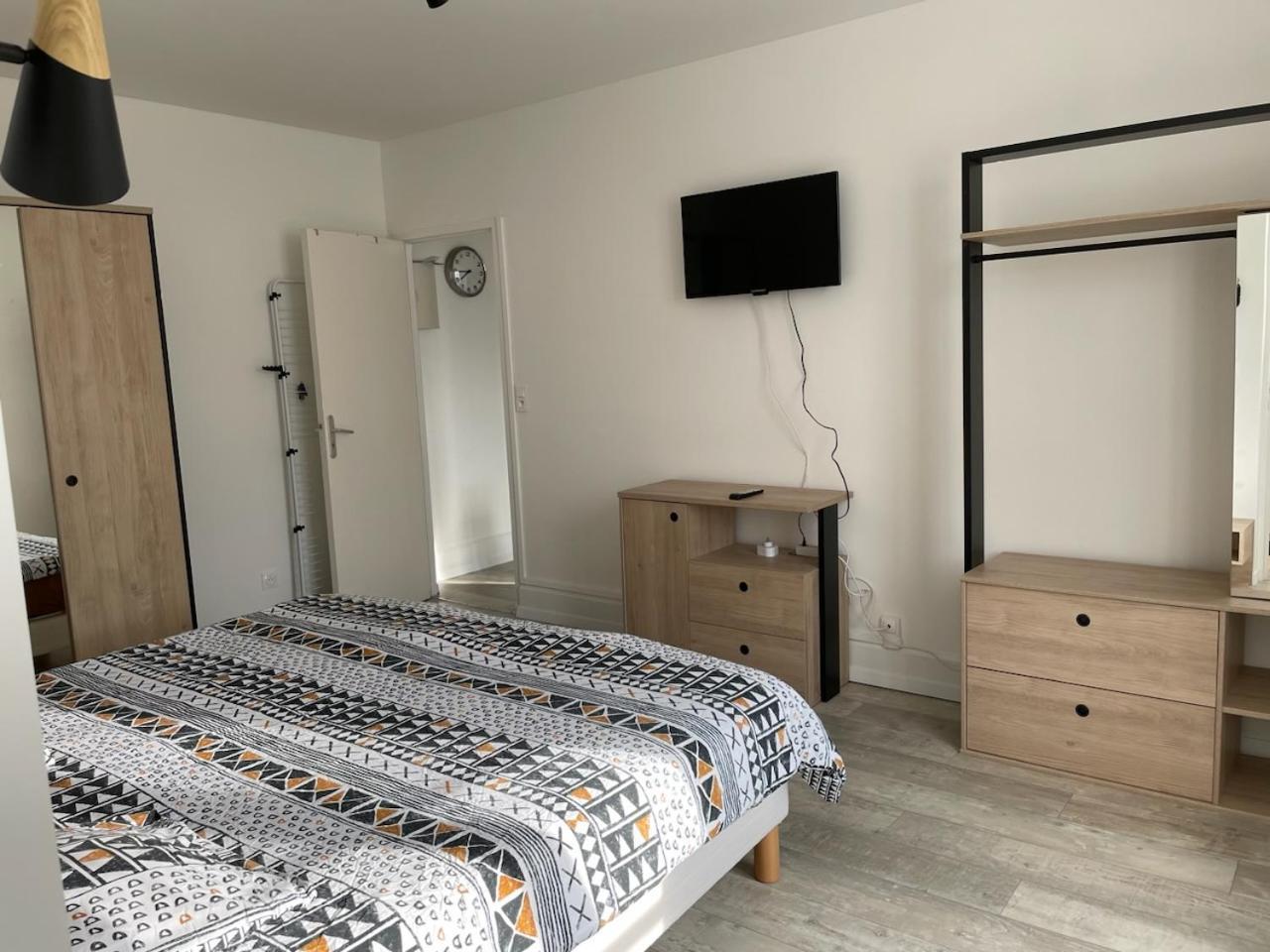 Appart Meuble 45M2 Calme Et Lumineux Au Continental Vittel Exterior foto